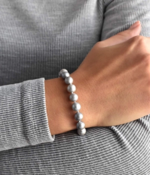 Perlový náramok z riečnych perál so zapínaním zo 14 karátového zlata 923010.3/9264A grey