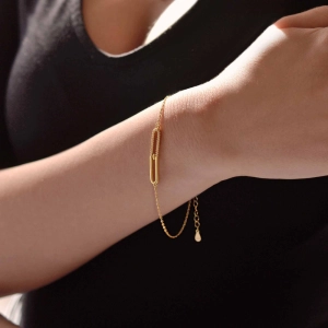 Pozlátený strieborný náramok s oválkom so zirkónmi 13034.1